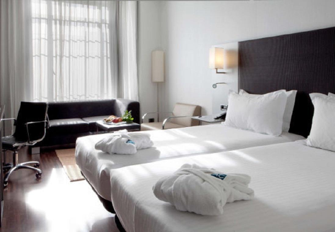 Ac Hotel Burgos By Marriott Bagian luar foto
